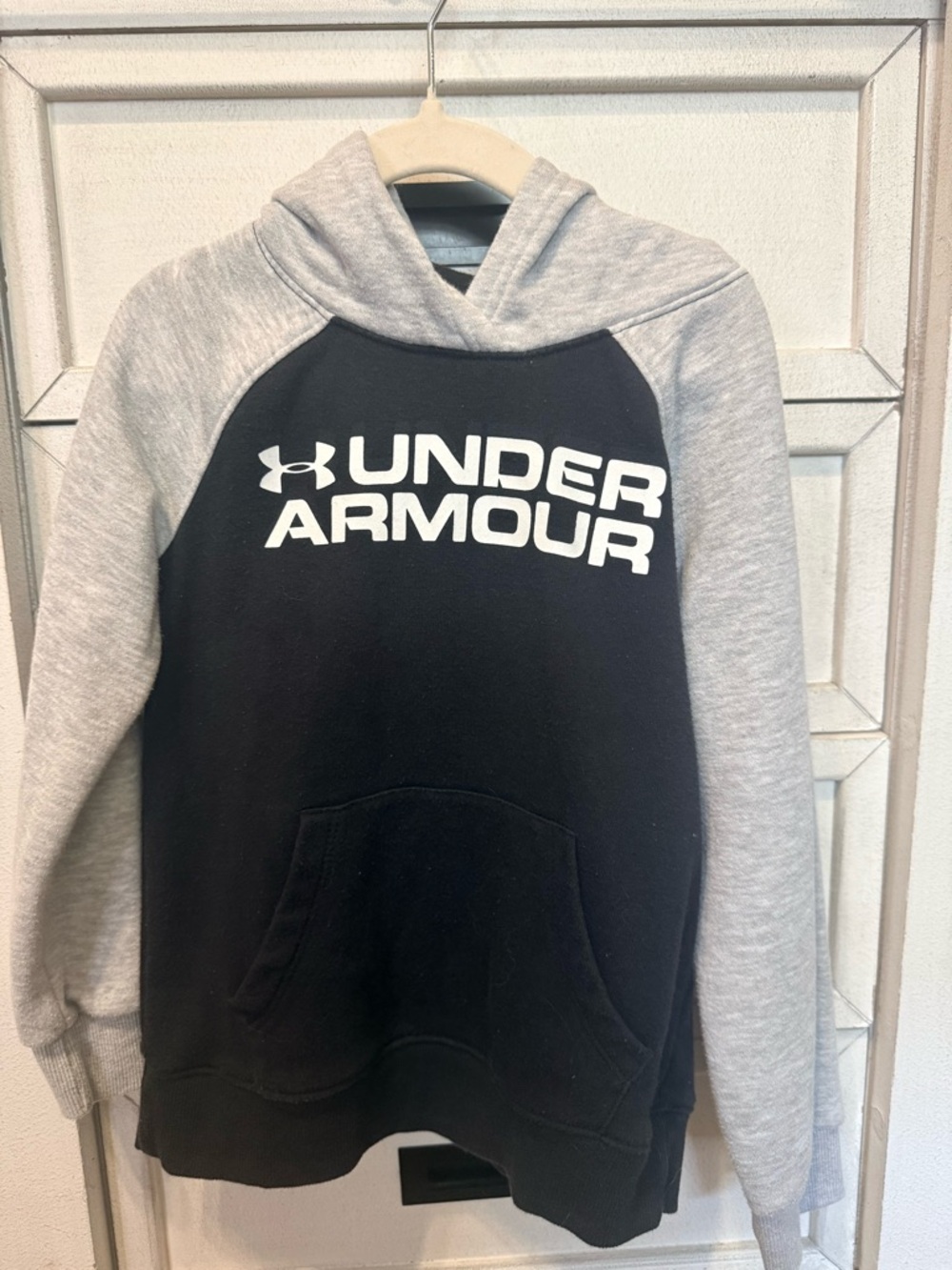Under Armour Black & Gray Kids Logo Hoodie